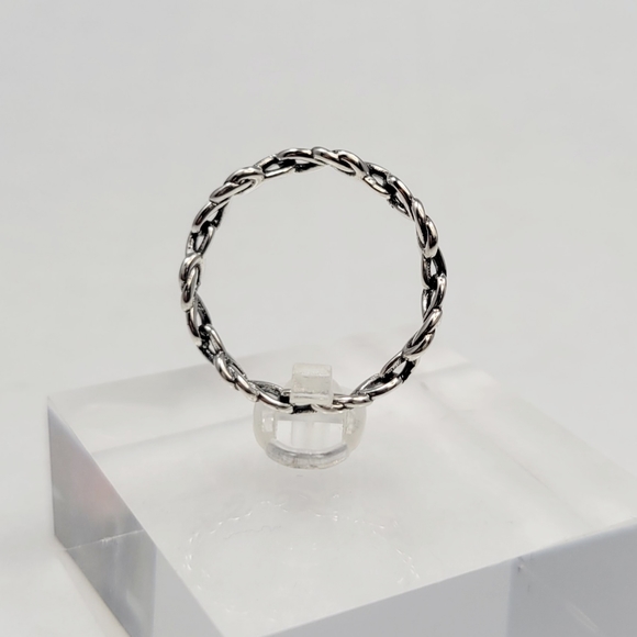 Heart Knot Chain Band - Picture 4 of 14